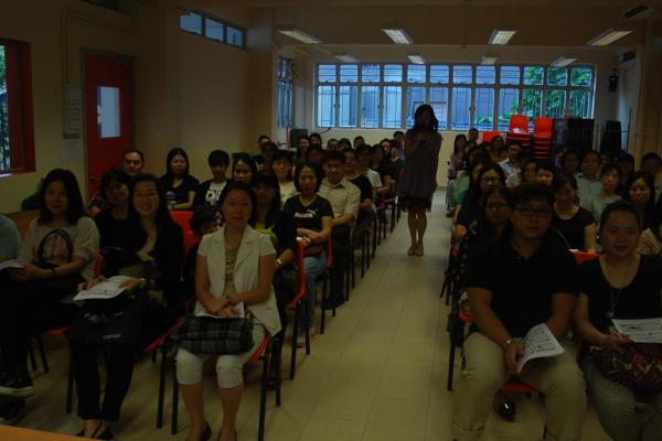 為小一新生家長提供家長小組，認識本校的運作。